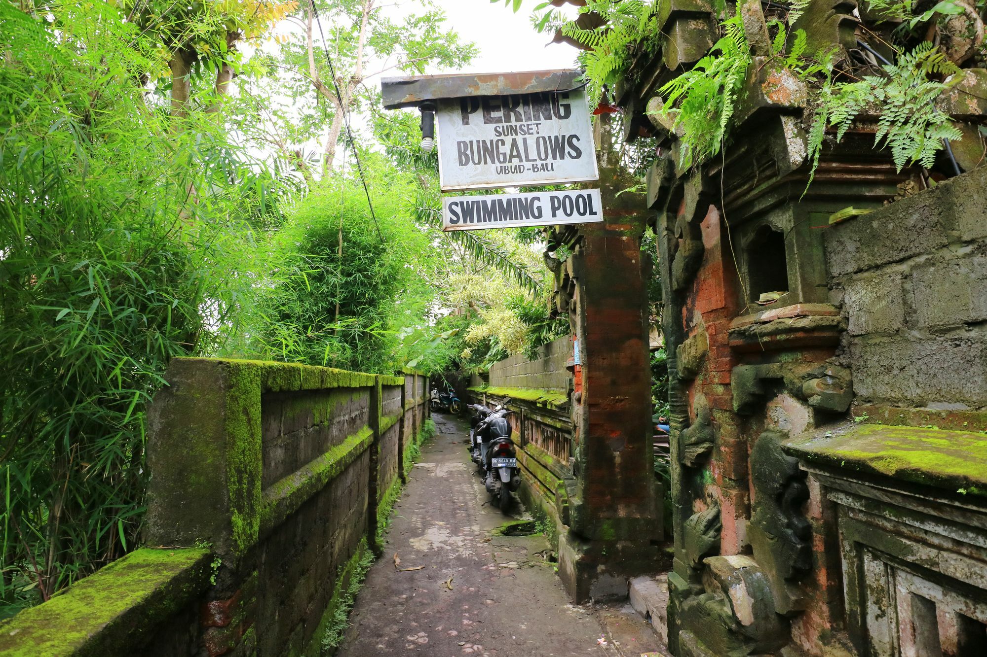 Pering Bungalow Ubud Exterior photo